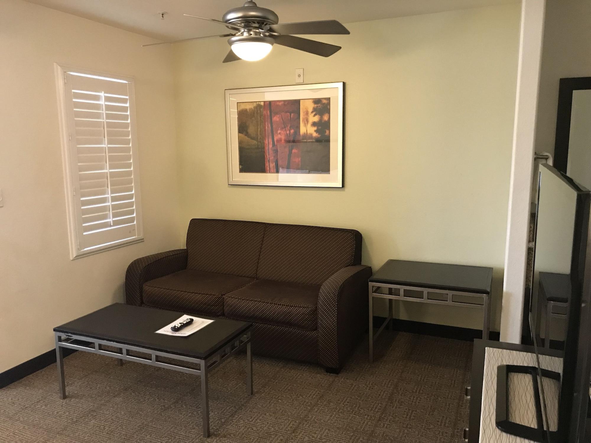 Hawthorn Suites Victorville Ngoại thất bức ảnh