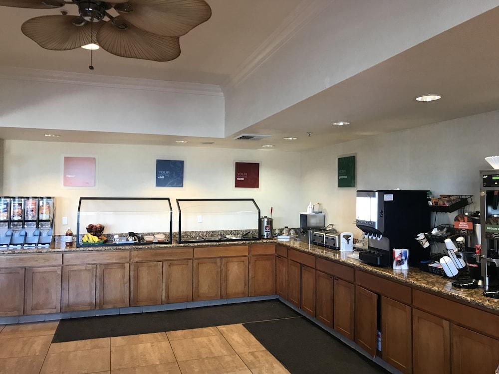 Hawthorn Suites Victorville Ngoại thất bức ảnh